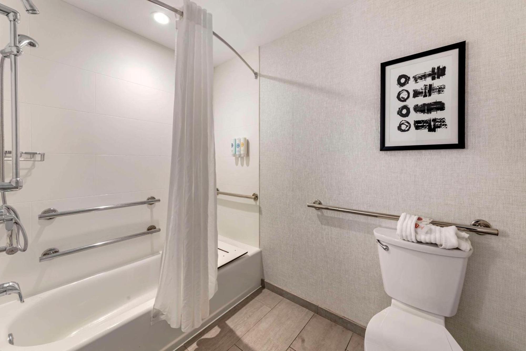 Comfort Inn & Suites Miami International Airport Miami Springs Eksteriør bilde